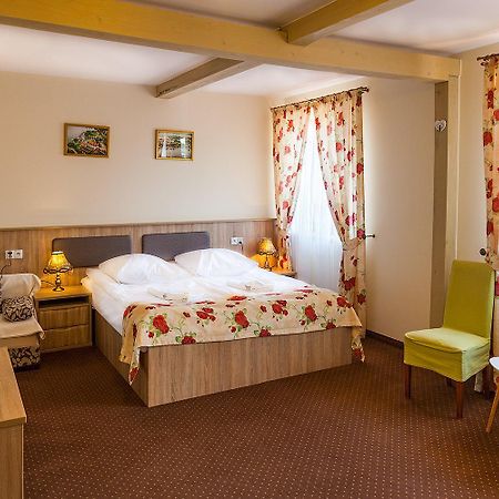 Bed and Breakfast Sloneczny Port Міколайкі Екстер'єр фото